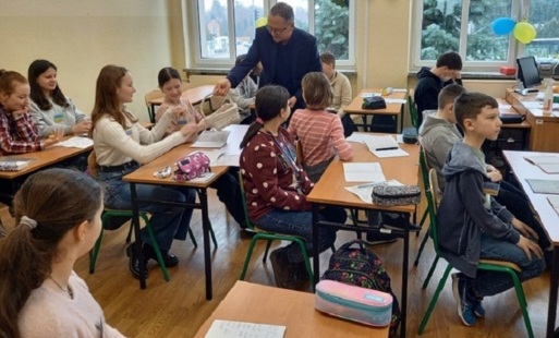 Zdjęcie do Ukraińskie dzieci poszły do szkoły