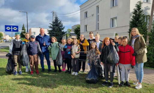 Zdjęcie do Nasza planeta, nasz wsp&oacute;lny dom. Akcja "Sprzątanie Świata 2022"