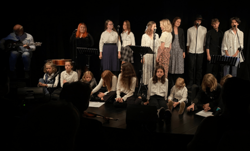 Zdjęcie do 20 lat Teatru Kuźni Brackiej