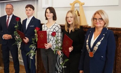 Zdjęcie do Nagrody dla najlepszych maturzyst&oacute;w