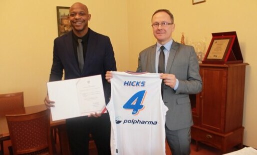 Zdjęcie do Michael  Hicks nowy obywatel Polski !