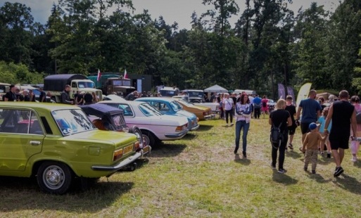 Zdjęcie do Motoryzacyjne perły sprzed lat. XIII Zlot Weteran&oacute;w Szos