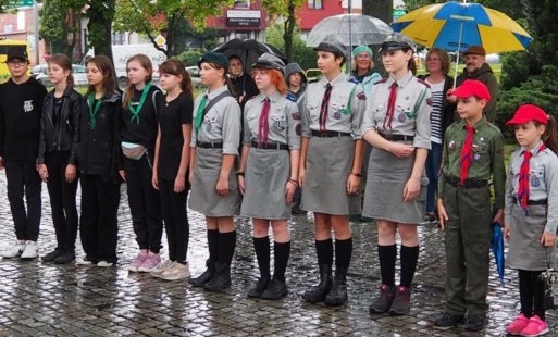 Zdjęcie do Upamiętniliśmy 79. rocznicę wybuchu Powstania Warszawskiego