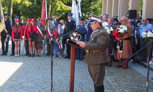 Zdjęcie do Siła moralna i bojowa. Obchody Święta Wojska Polskiego
