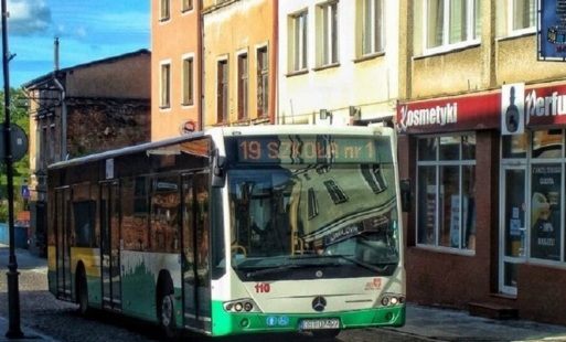 Zdjęcie do Komunikacja miejska w roku szkolnym