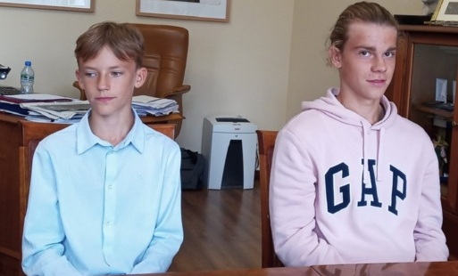 Zdjęcie do Stawiają na sport. Mateusz i Oliwier Parulscy spotkali się z Prezydentem Miasta