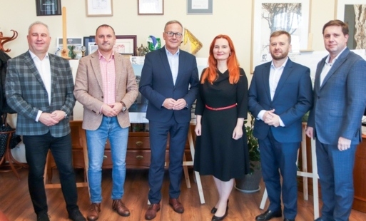 Zdjęcie do Gospodarcza rewizyta Polpharmy w Urzędzie