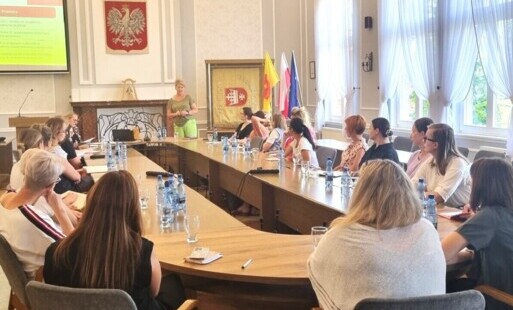 Zdjęcie do Og&oacute;lnopolska kampania &bdquo;Dzieciństwo bez przemocy&rdquo;