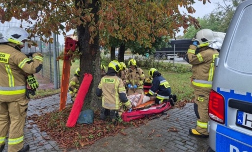 Zdjęcie do Pr&oacute;bna ewakuacja szkoły