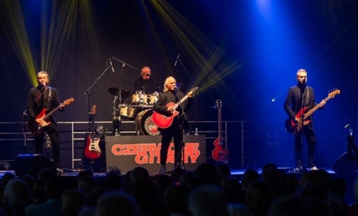 Zdjęcie do W rytm przeboj&oacute;w Czerwonych Gitar. Starogardzki Dzień Seniora 2024