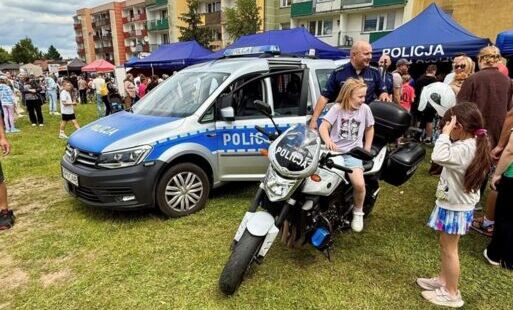 Zdjęcie do Służby mundurowe dzieciom