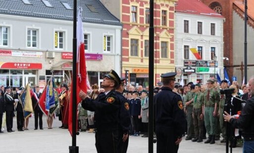 Zdjęcie do Starogardzianie uczcili Święto Konstytucji