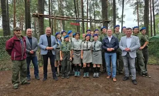 Zdjęcie do Harcerskie serca w Borach Tucholskich. Ob&oacute;z w Skrzyni