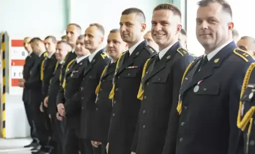Zdjęcie do Strażacy&nbsp; świętowali. Były awanse, wyr&oacute;żnienia i podziękowania