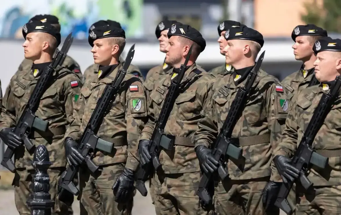 Zdjęcie do Honor, dyscyplina i służba. Święto Wojska Polskiego 2026