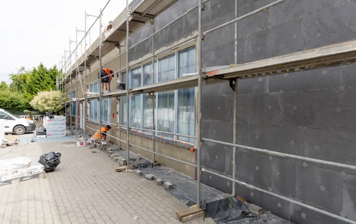 modernizowana el;ewacja szkoły