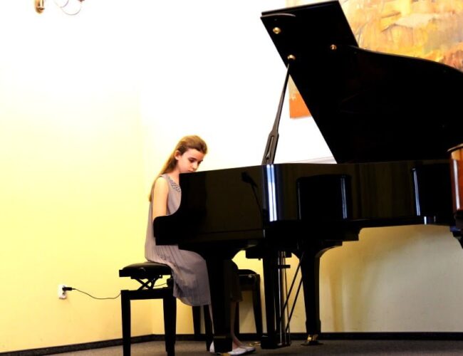 „Johann Sebastian Bach na nowo odkryty” konkurs pianistyczny w Starogardzie