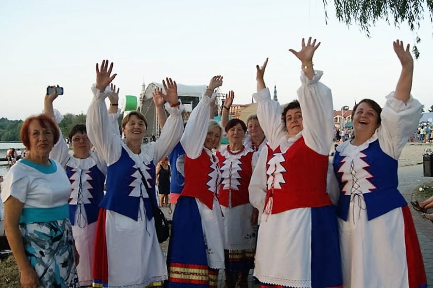 Kobiety Kwiaty Kociewia rozkwitły podczas VI Ogólnopolskiego Zjazdu Wiejskich Kobiet w Licheniu