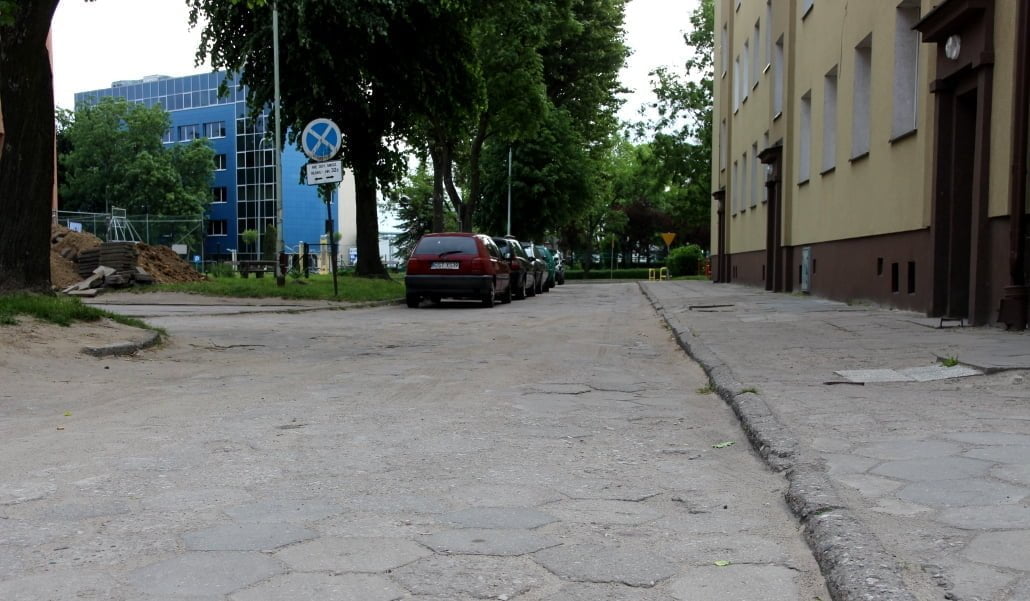 Nowe drogi i chodniki na osiedlu przy ulicy Kopernika