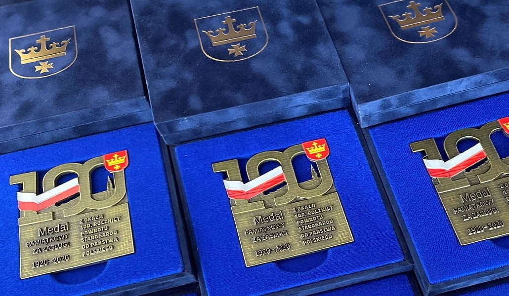 Kolejne medale 100-lecia powrotu Starogardu do Państwa Polskiego wręczone