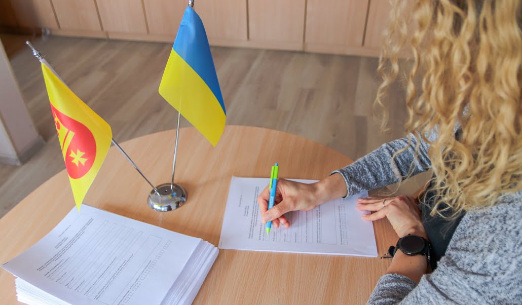 Złóż wniosek o świadczenie pieniężne za zapewnienie zakwaterowania i wyżywienia obywatelom Ukrainy
