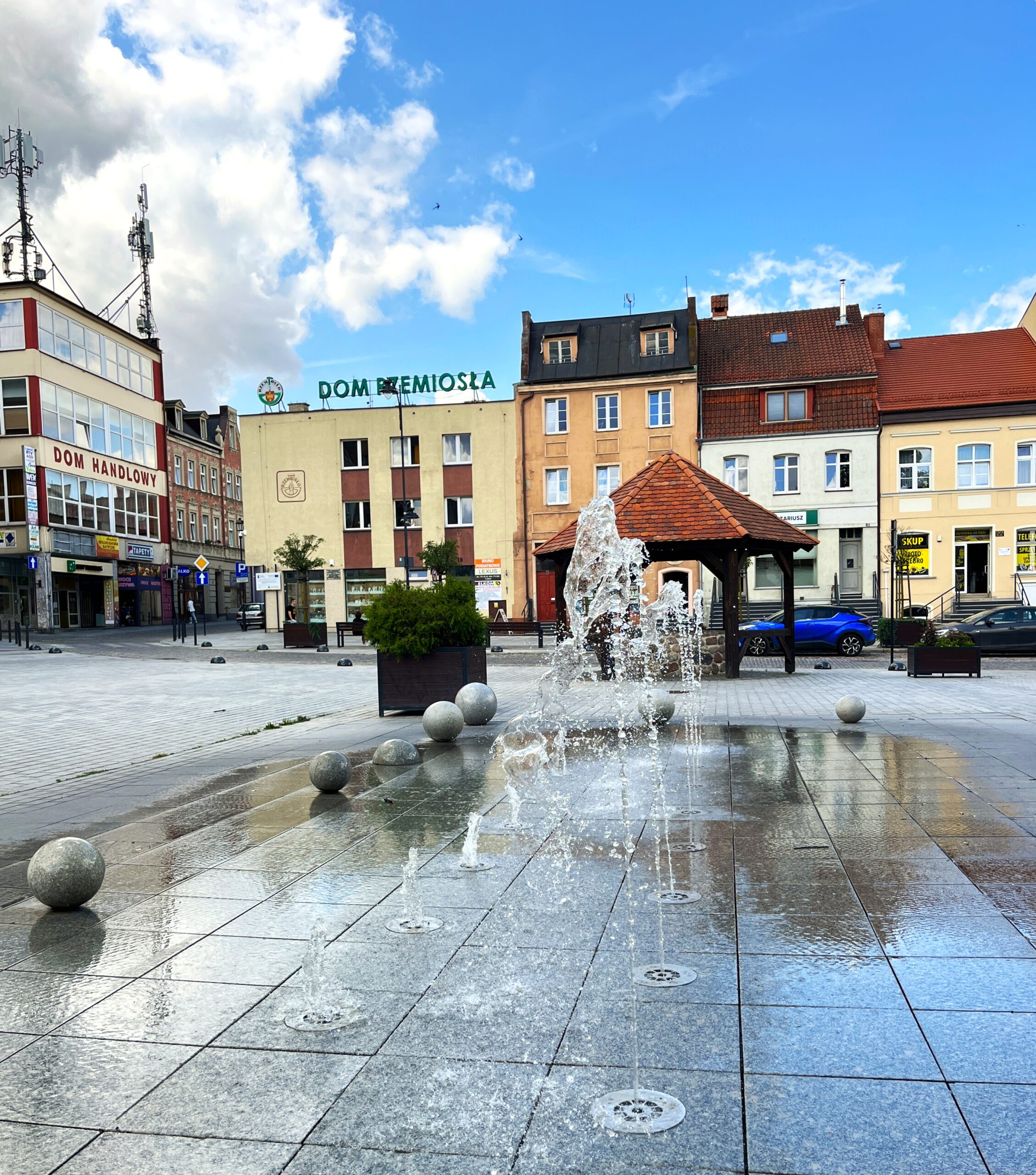 Rynek - fontanny. Starogard Gd.