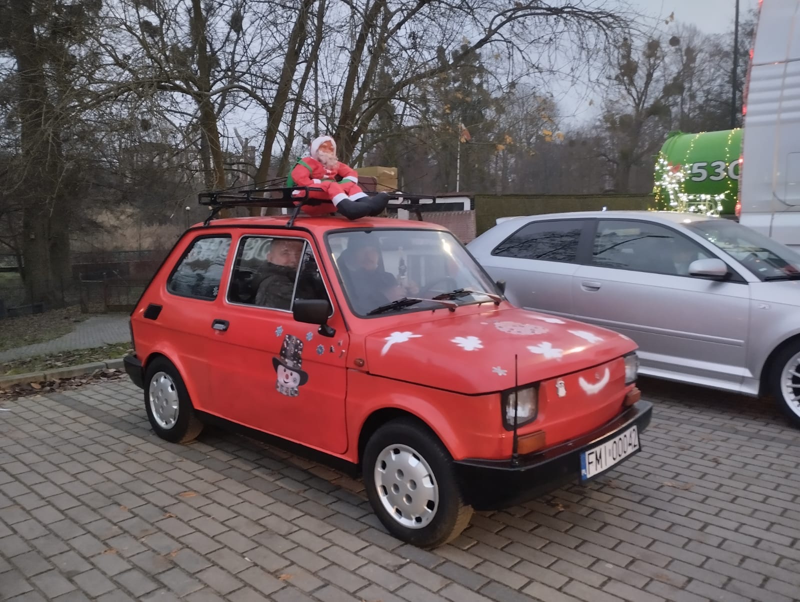 Uczestnicy Motomikołajek mieli naprawdę oryginalne pomysłu na ozdobienie swoich pojazdów. 