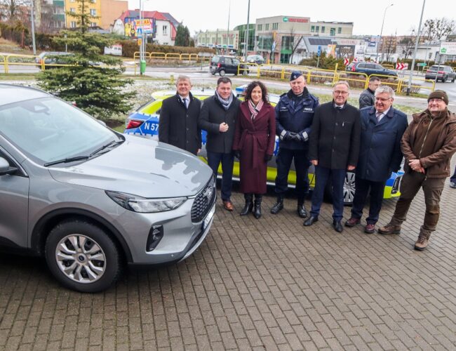 Nowe radiowozy trafiły do starogardzkich policjantów