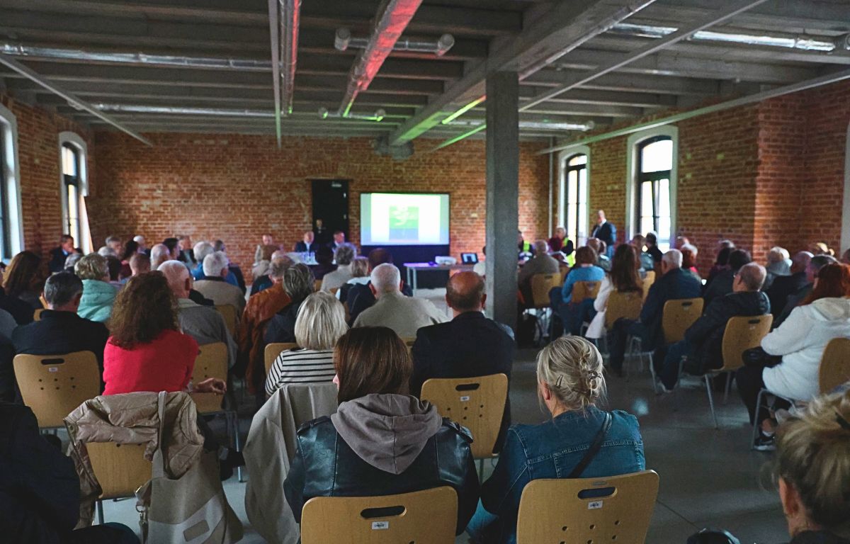 Owocne spotkanie mieszkańców z władzami miasta