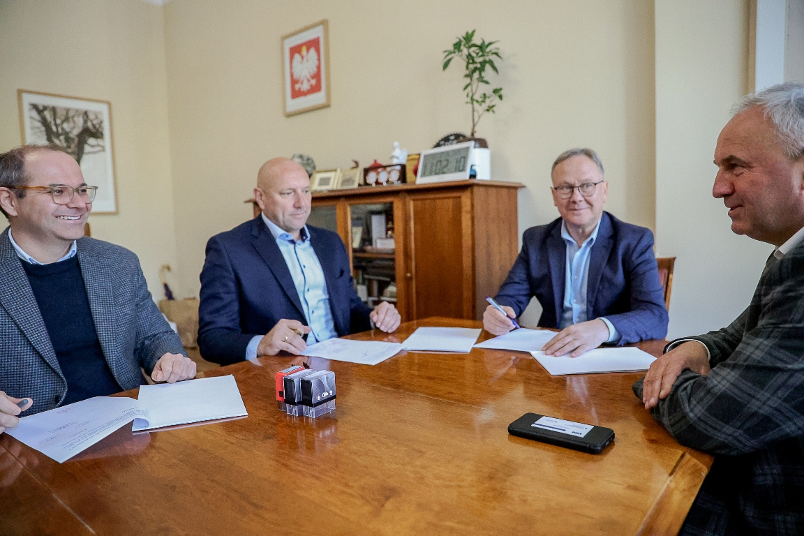 Umowa podpisana. Wkrótce rozpocznie się przebudowa kolejnych ulic w mieście