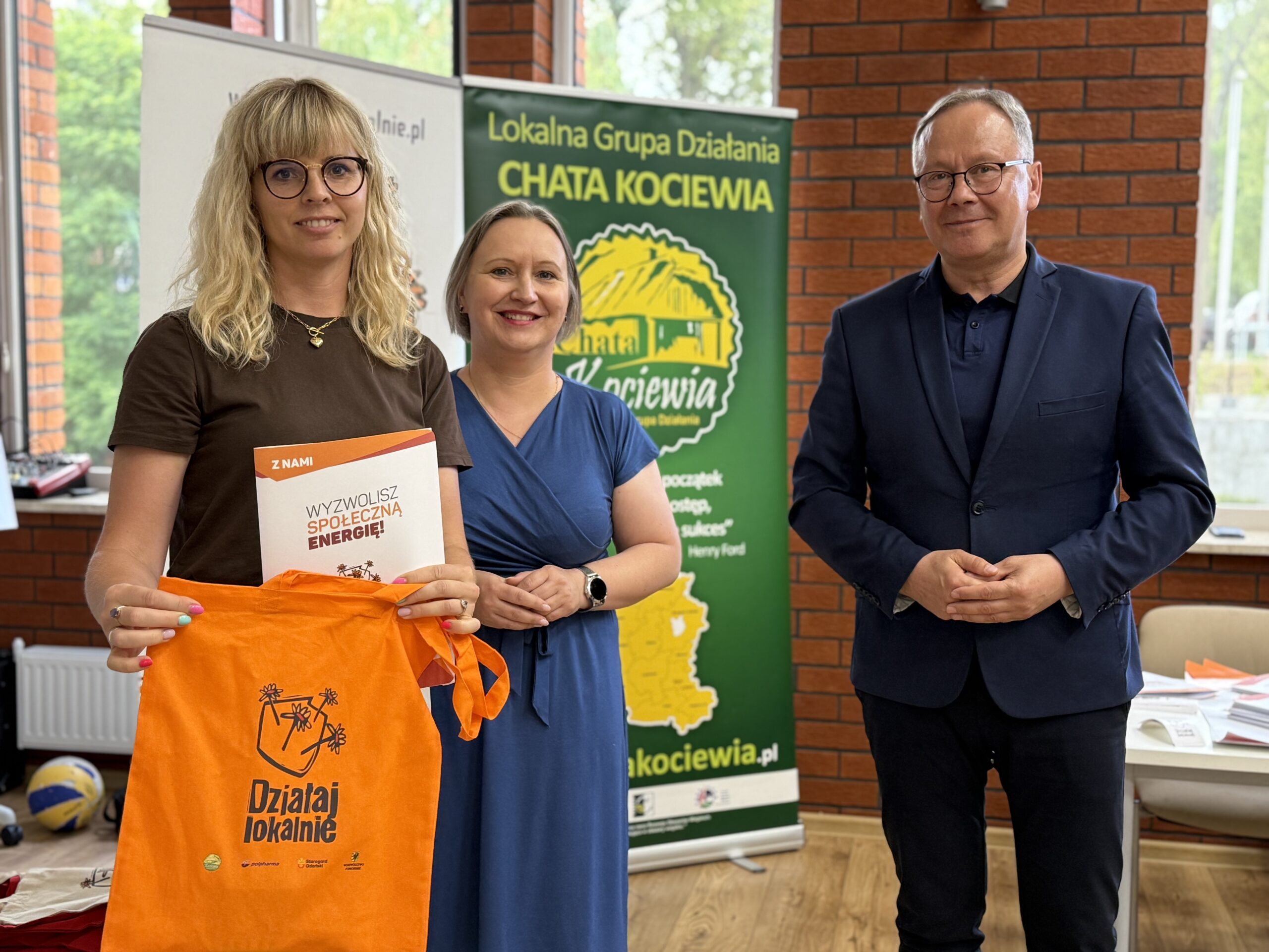 Wręczenie grantów.