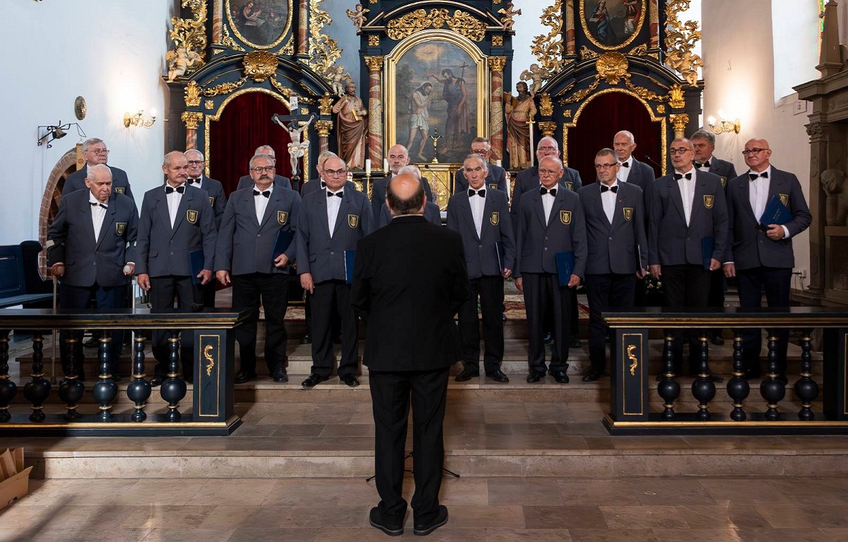 Wszystko przeminie muzyka zostanie. 100-lecie Męskiego Chóru Kościelnego