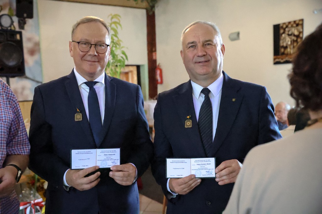 Odznaki „Za zasługi dla Polskiego Związku Działkowcow” dla włodarzy Starogardu Gdańskiego
