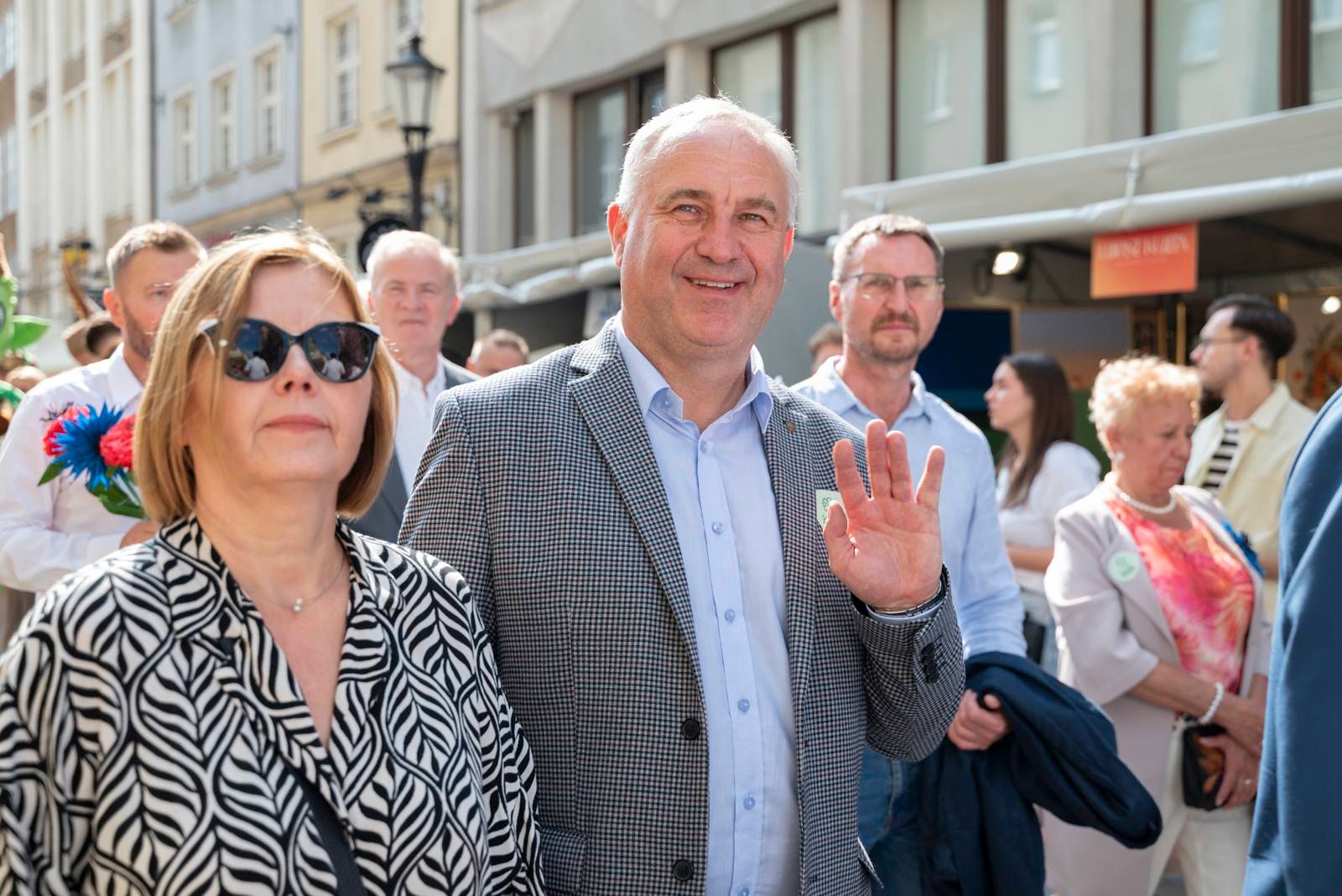Wiceprezydent Tadeusz Błędzki podczas Kociewskiego Korowodu na Jarmarku św. Dominika w Gdańsku