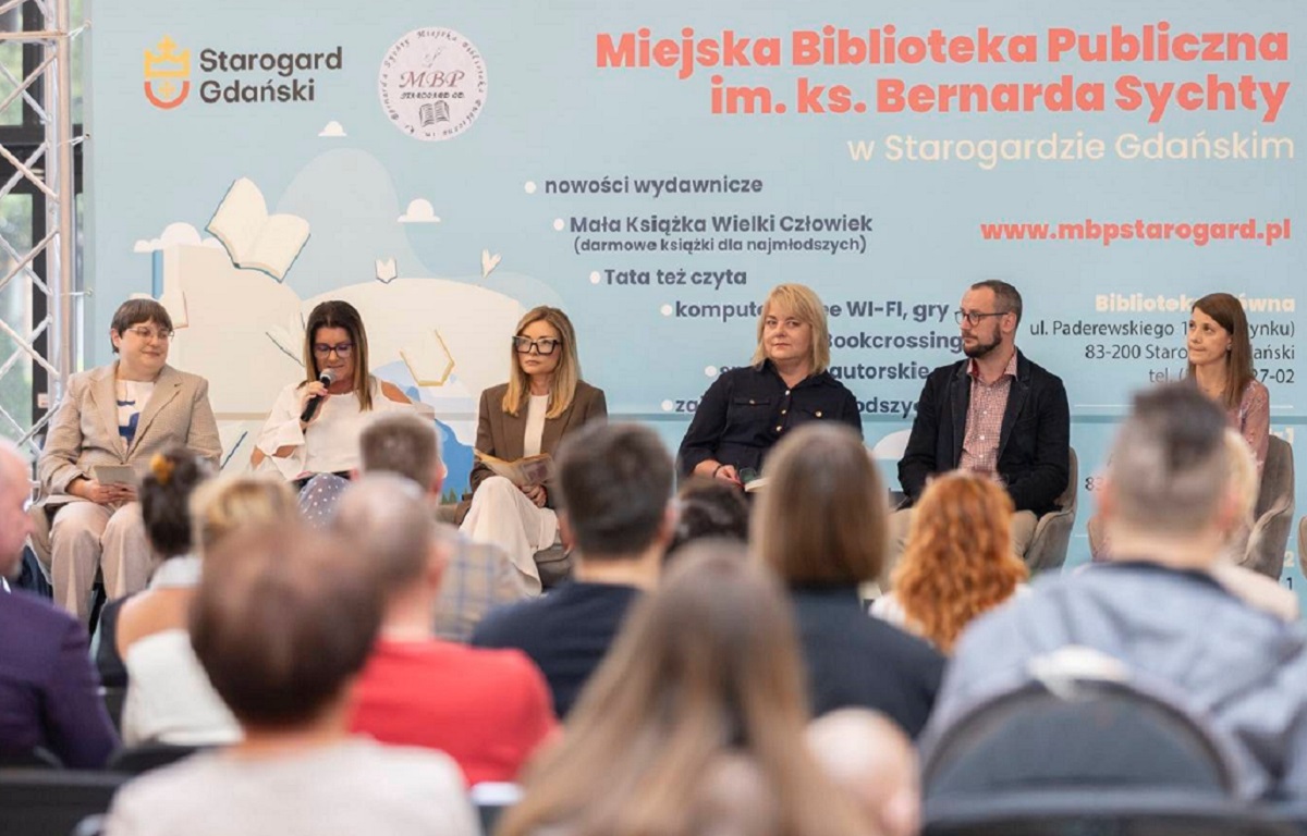 Wspólnie czytaliśmy Fraszki i Treny Jana Kochanowskiego